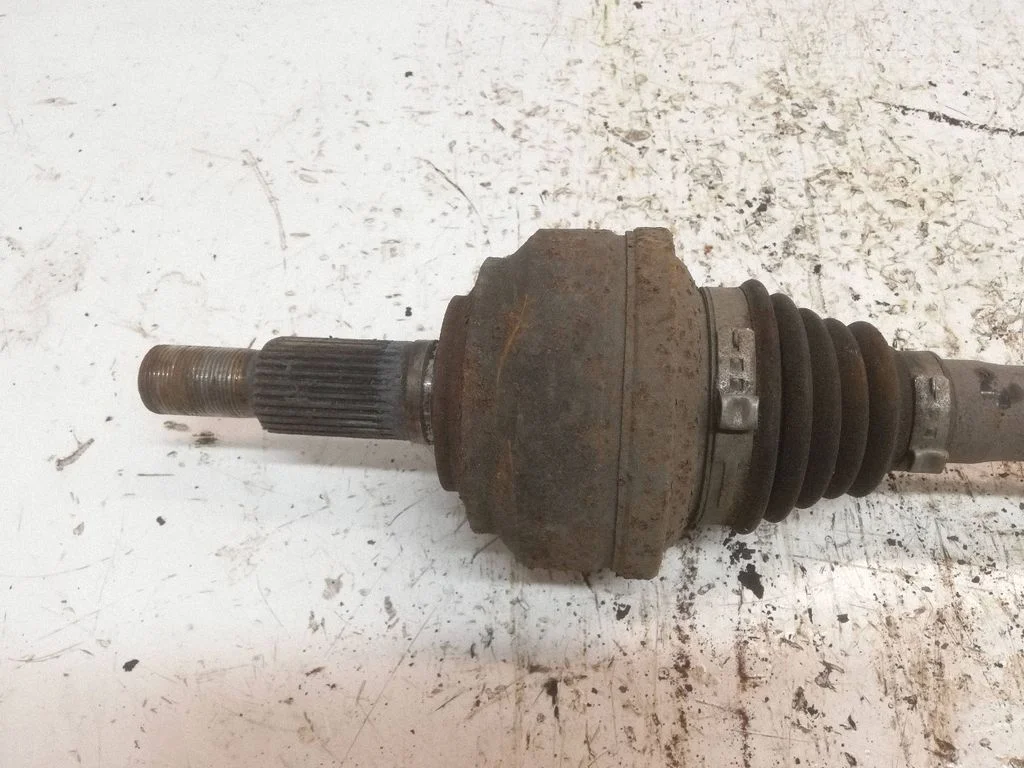Rear driveshaft 7L8501201A