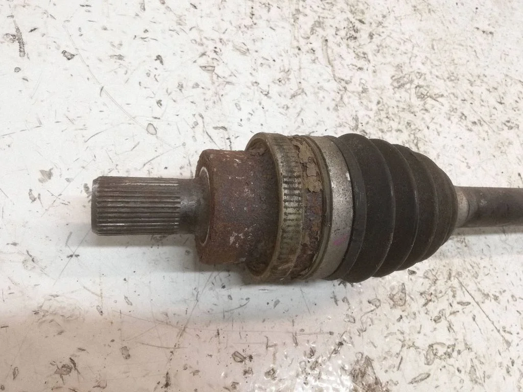 Rear driveshaft 31325135AC