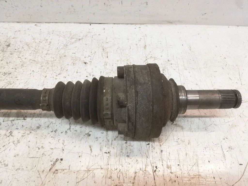 Rear driveshaft 4F0501203B