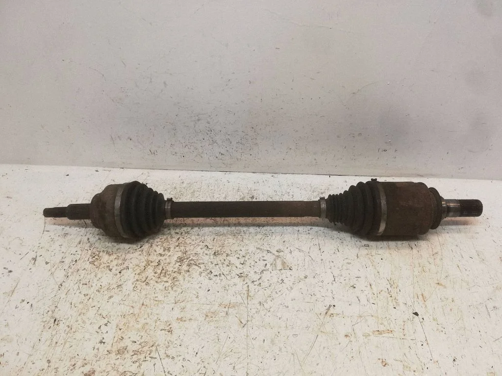 Rear driveshaft – Jeep Grand Cherokee (2010-2021)