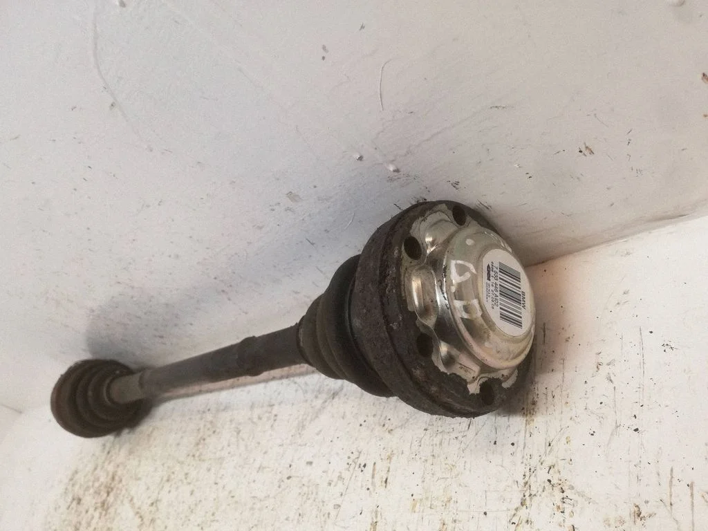 Rear driveshaft – BMW 3 Series E92 E93 (2005-2014)