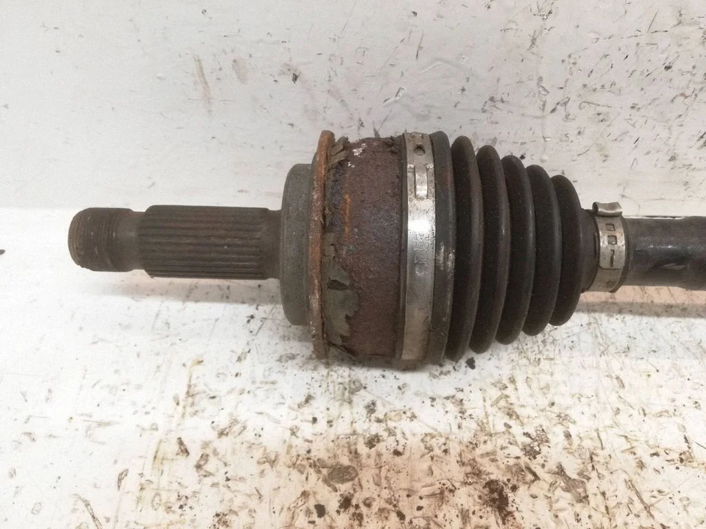 Rear driveshaft – Mercedes-Benz Vito Viano W639 (2003-2014)