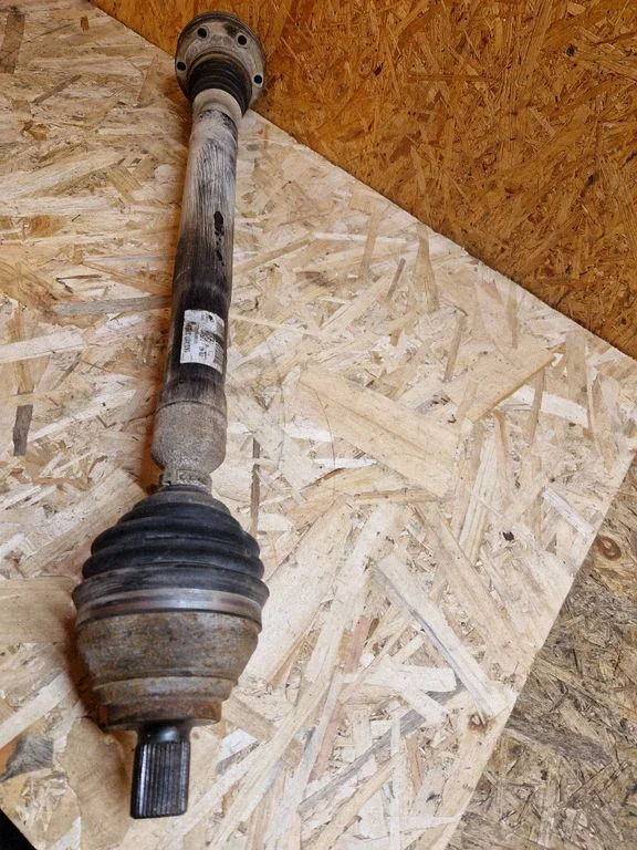 Front driveshaft – Skoda Superb B6 (3T) (2008-2015)