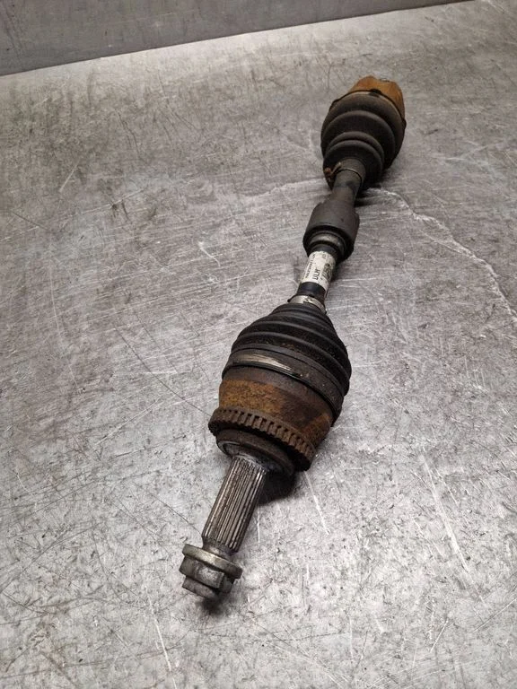 Front driveshaft 495011H211