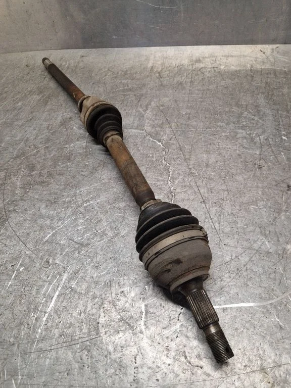Front driveshaft – right
