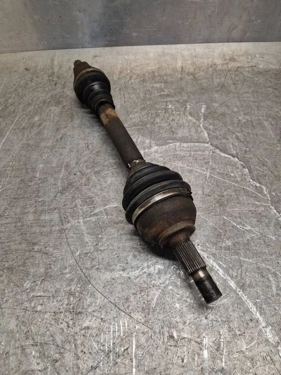 Front driveshaft – left
