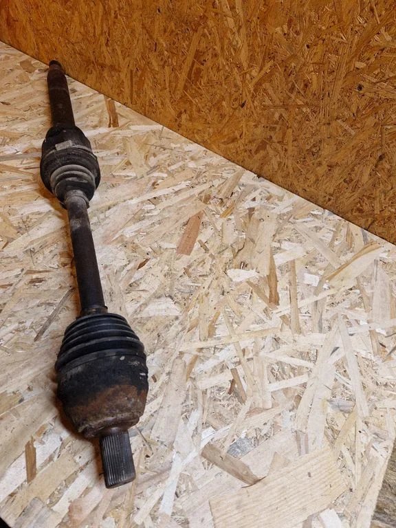 Front driveshaft – Ford S-MAX (2006-2015)