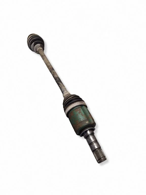 Front driveshaft – left