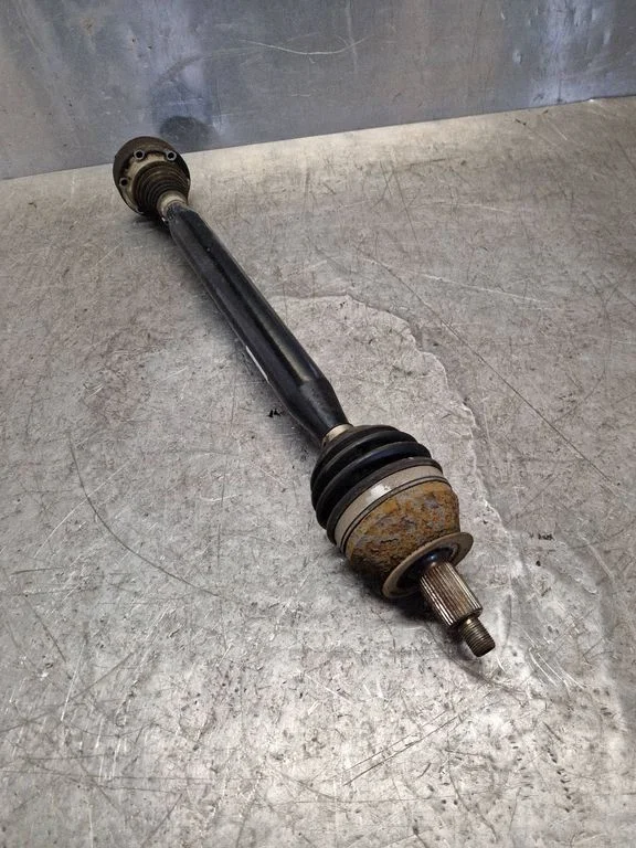 Front driveshaft – Skoda Rapid (NH) (2012-2019)