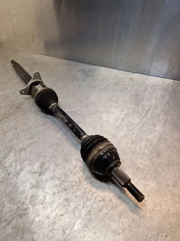 Front driveshaft – Chrysler Pacifica (2017-)