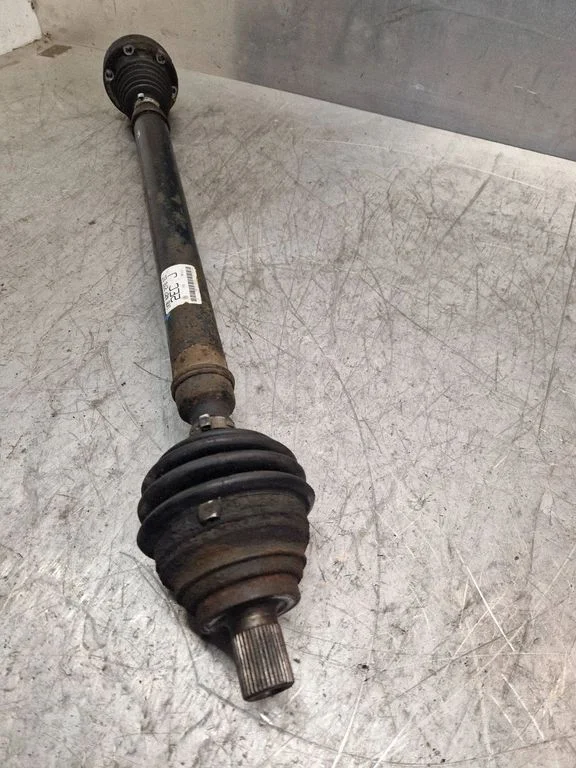 Front driveshaft – Volkswagen Jetta VI (2011-2018)
