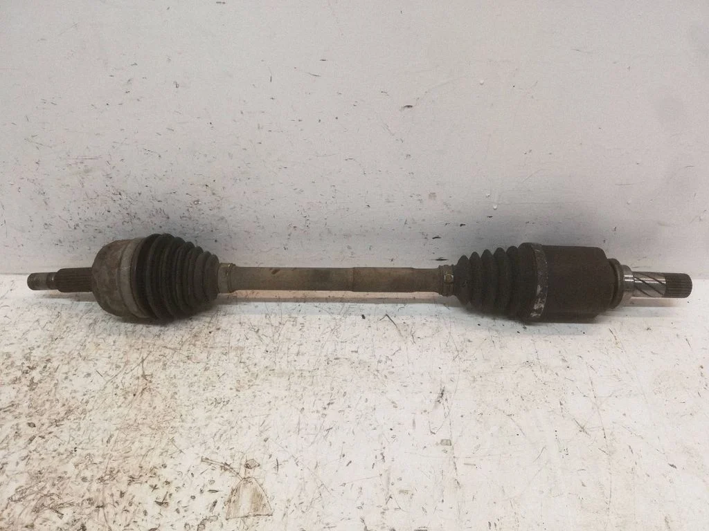 Front driveshaft – left