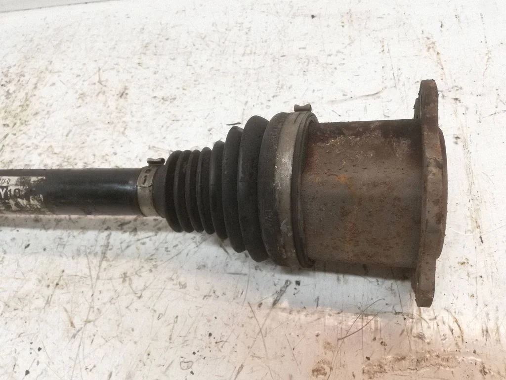 Front driveshaft 8K0407271Q