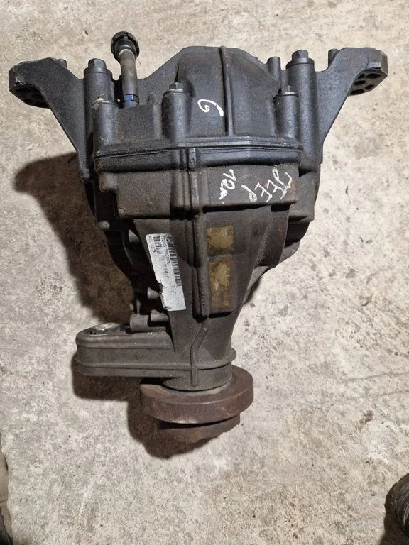 Tagumine reduktor (diferentsiaal) – Jeep Grand Cherokee (2010-2021)