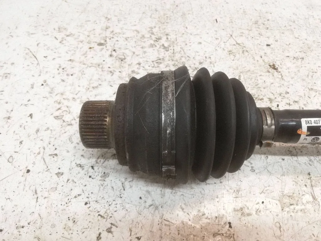 Front driveshaft 8K0407271AJ