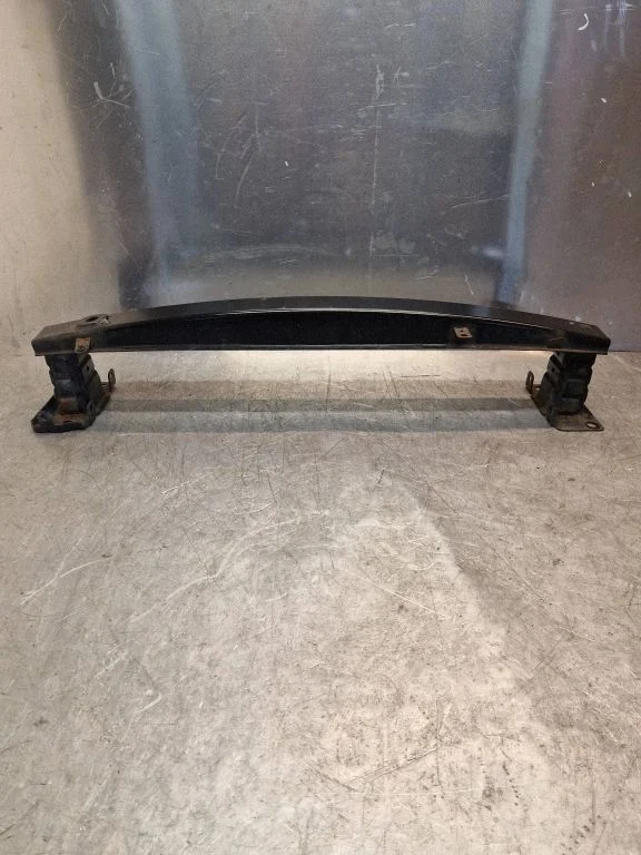 Front bumper cross member – Skoda Fabia Mk2 (5J) (2007-2014)