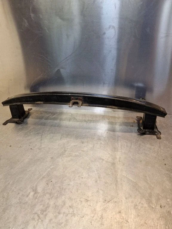 Front bumper cross member – Volkswagen Golf Plus (2005-2013)