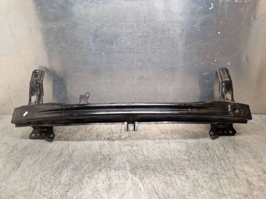 Front bumper cross member – Volkswagen Touran II (2010-2016)