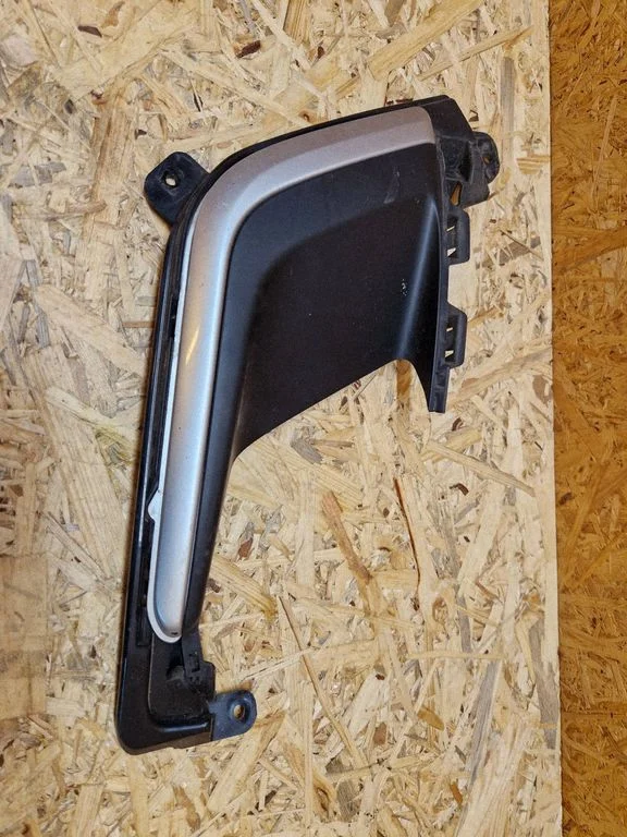 Front bumper lower grill AA546079500