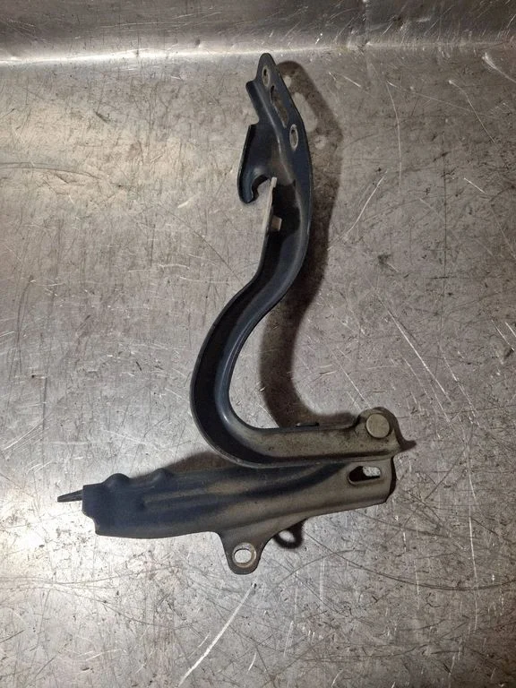 Engine bonnet/hood hinges – right