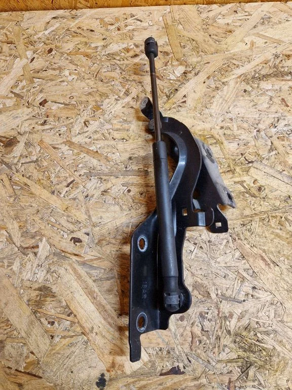 Mootorikapoti hinged 1BAR