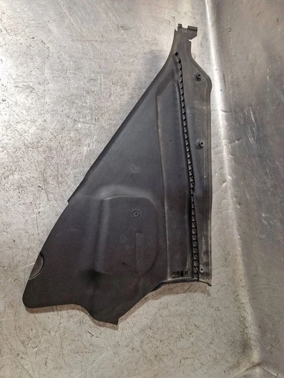 Wiper trim – BMW 3 Series F30 F35 F31 (2012-2018)