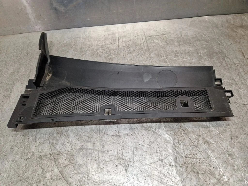 Wiper trim 9830472380