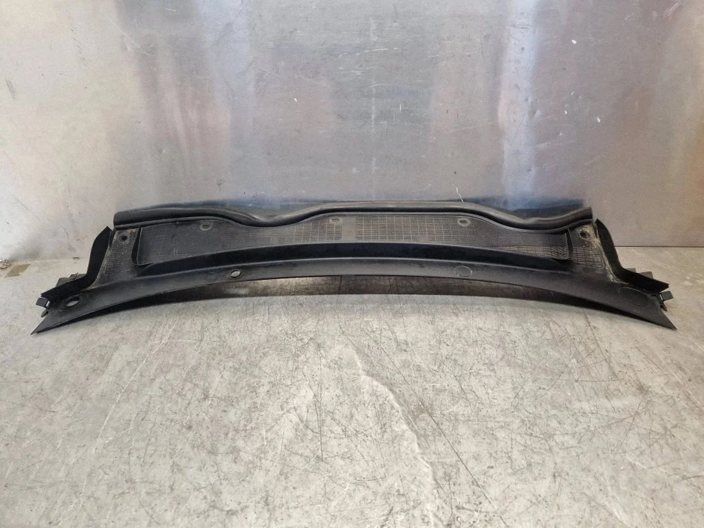Wiper trim H1BB02222A