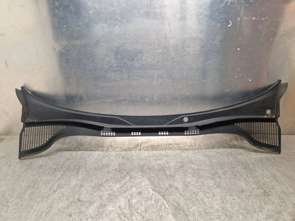 Wiper trim 5JB819415