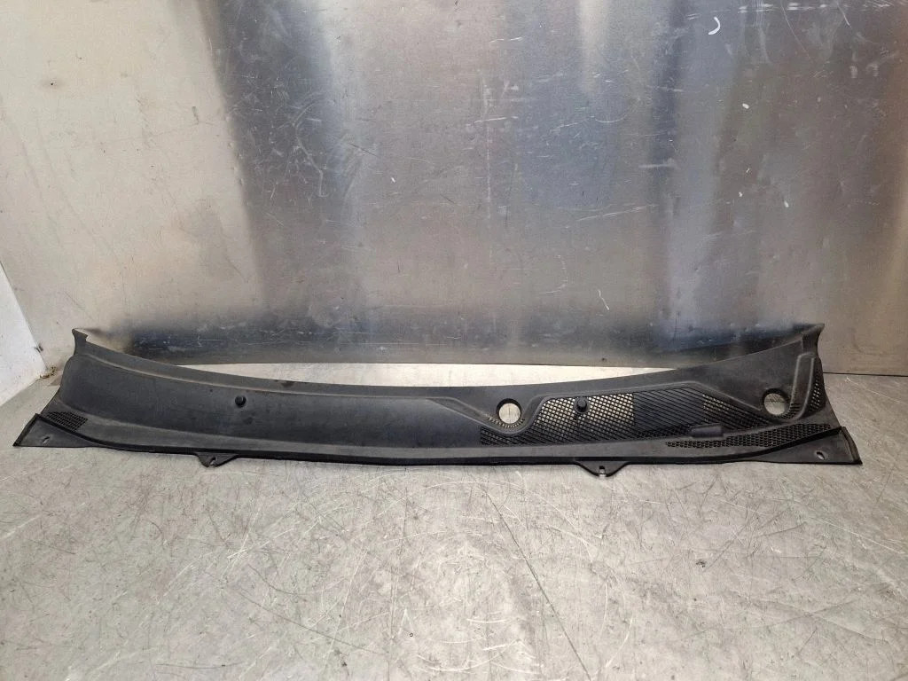 Wiper trim – Opel Insignia A (2008-2017)