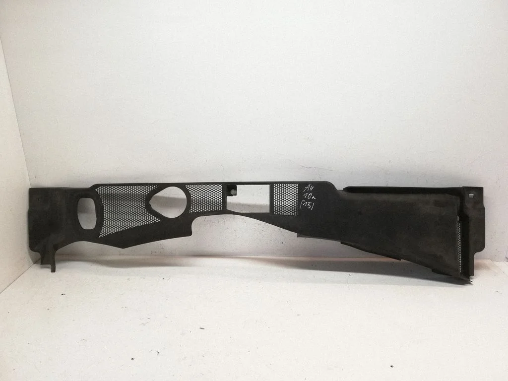 Wiper trim 8K1819447