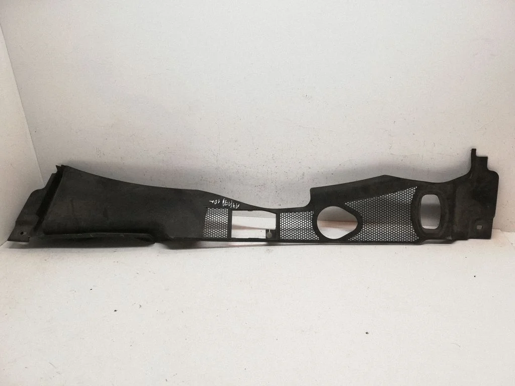 Wiper trim 8K1819447