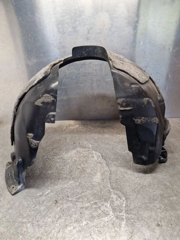 Front wheel arch liner splash guards EM2BR16115AL