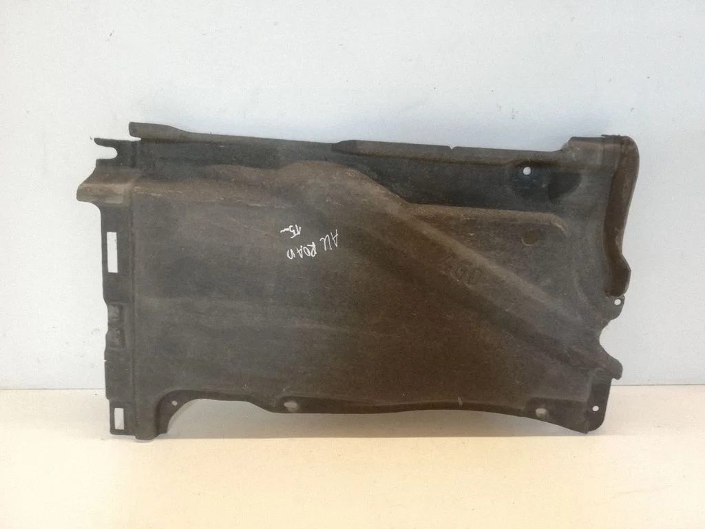 Center/middle under tray cover – Audi A6 S6 C7 4G (2011-2018)