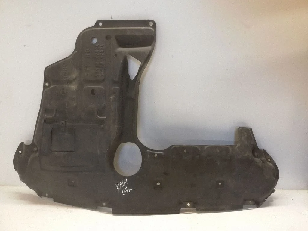 Engine splash shield/under tray – Toyota RAV 4 (XA30) (2006-2016)