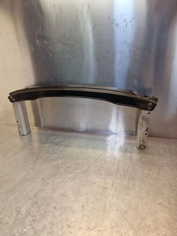 Rear bumper cross member 8T0807313