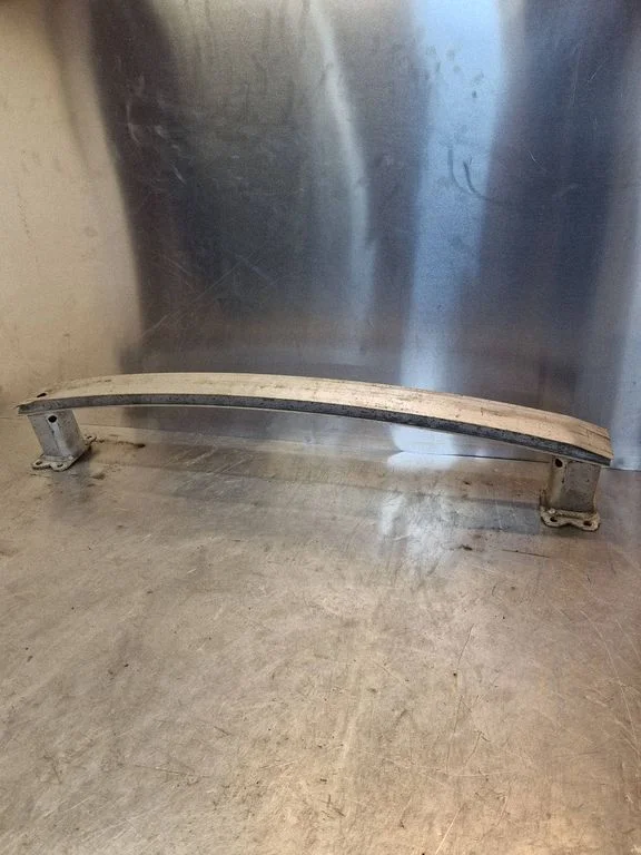 Rear bumper cross member 89693011812