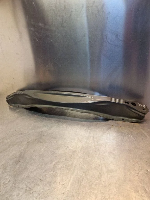 Rear bumper cross member 231146