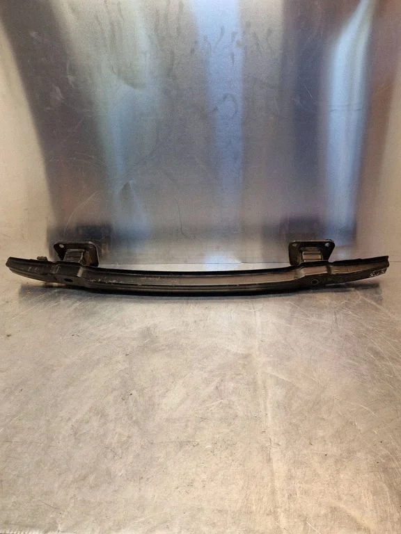 Belka zderzaka tylnego – BMW Seria 3 E90 E91 (2005-2012)
