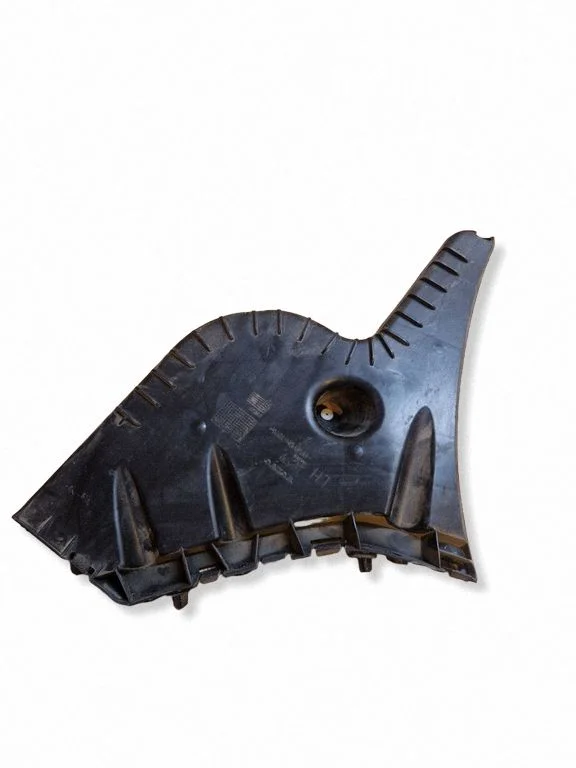 Rear bumper mounting bracket 31265281
