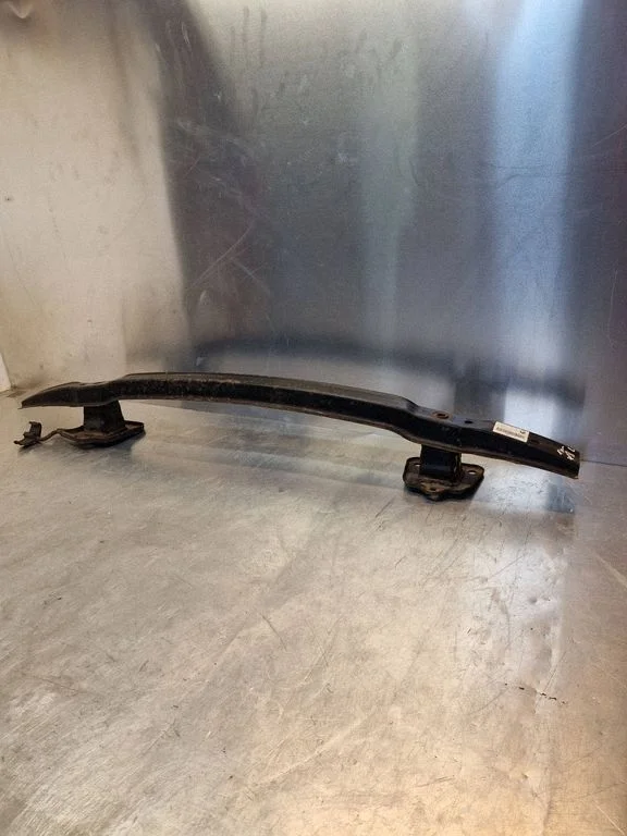 Belka zderzaka tylnego – BMW Seria 3 E90 E91 (2005-2012)