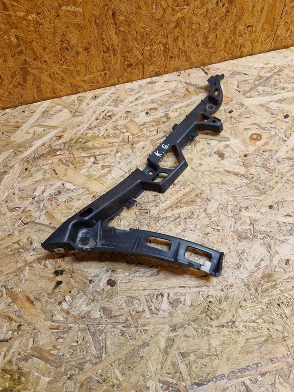 Rear bumper mounting bracket AH3217A881DA