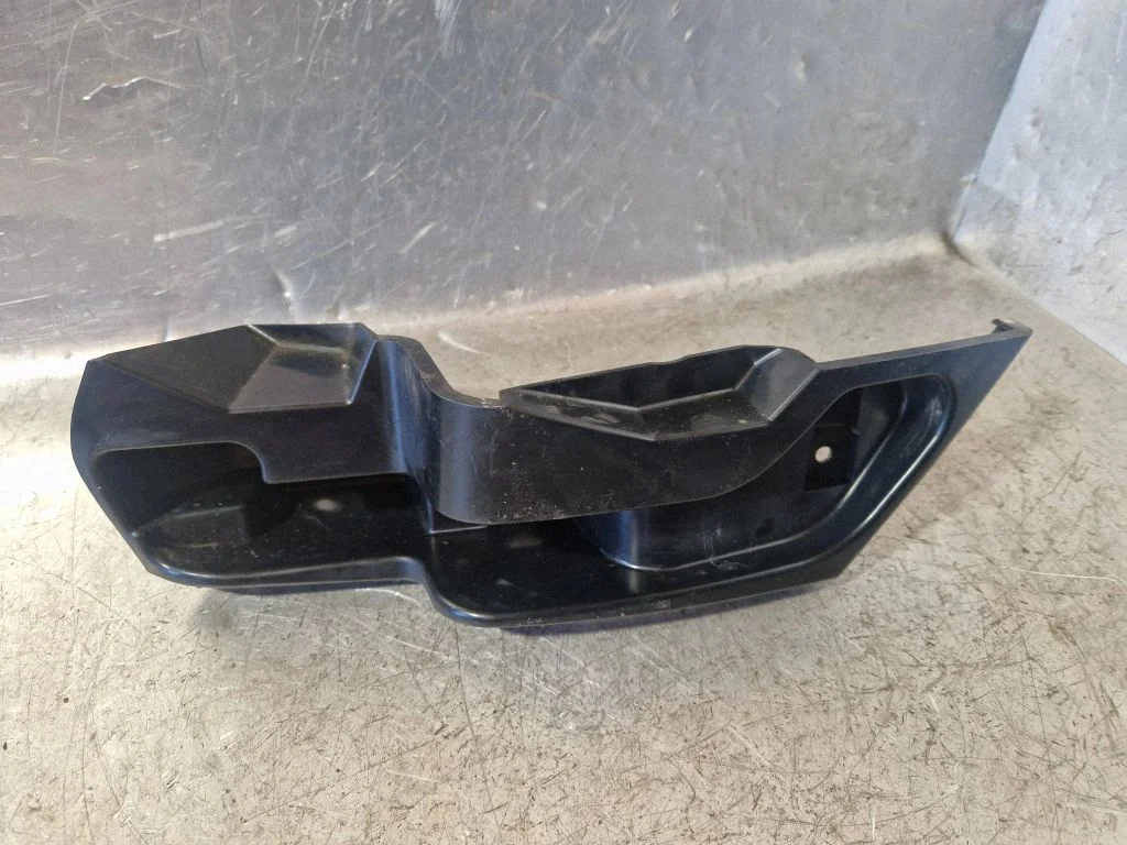 Tagumise kaitseraua kinnitusklamber – Ford Mondeo MK V (2014-)