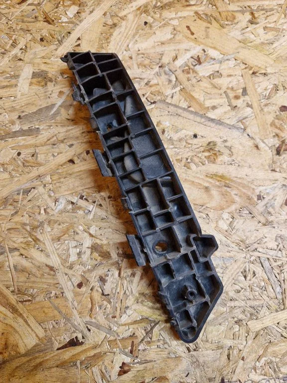Rear bumper mounting bracket 7883135000