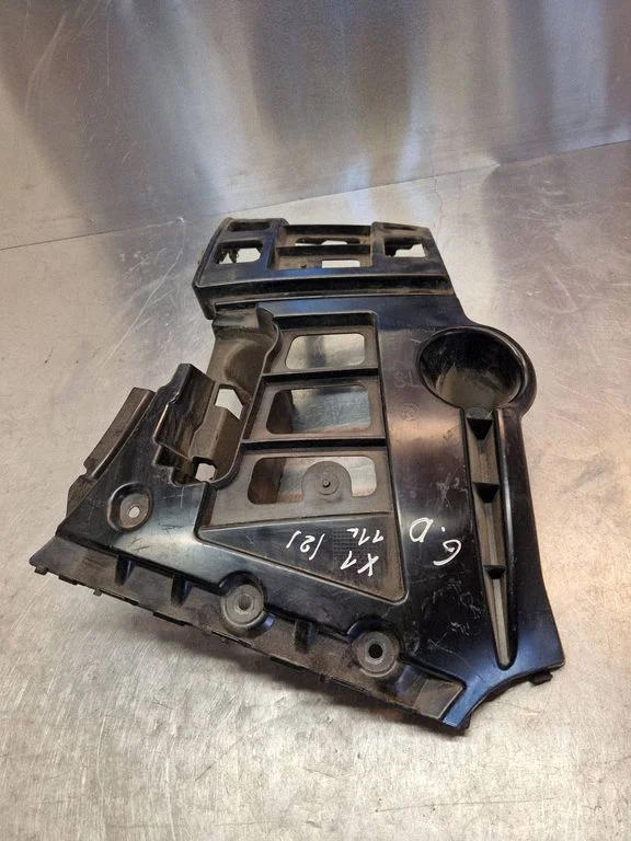 Rear bumper mounting bracket 2991780