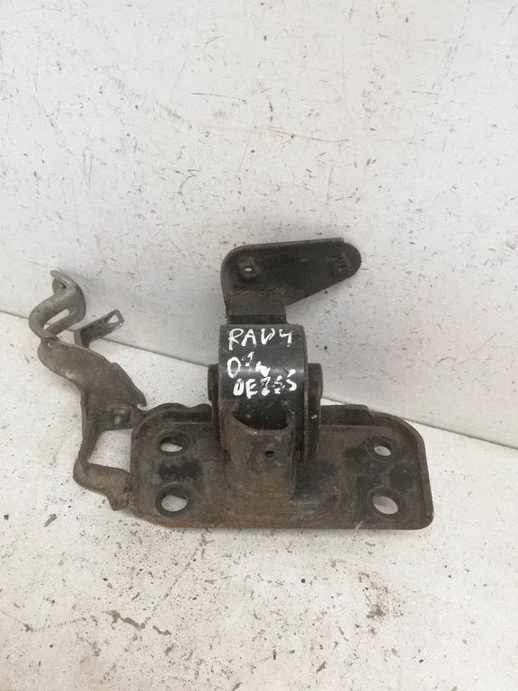 Gearbox mount