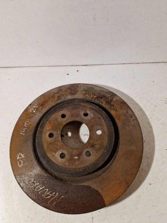 Priekšējais bremžu disks