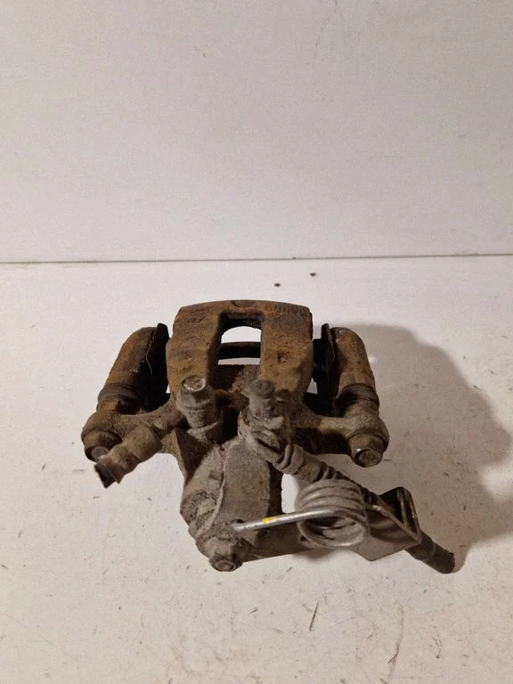 Tagumine pidurisadul BC140169