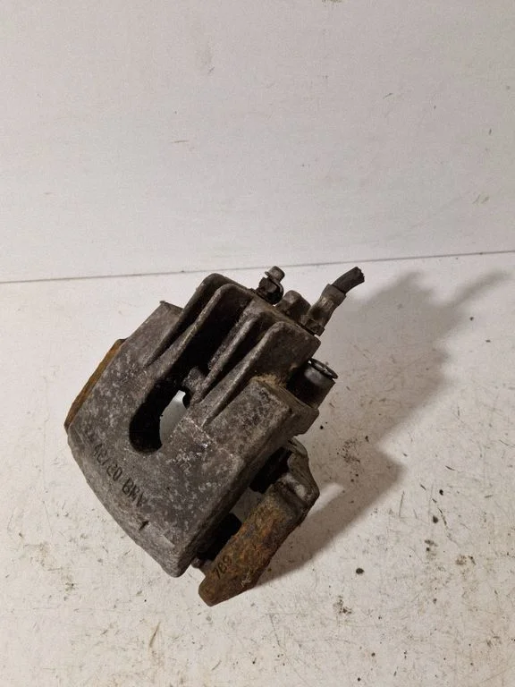 Tagumine pidurisadul 4220