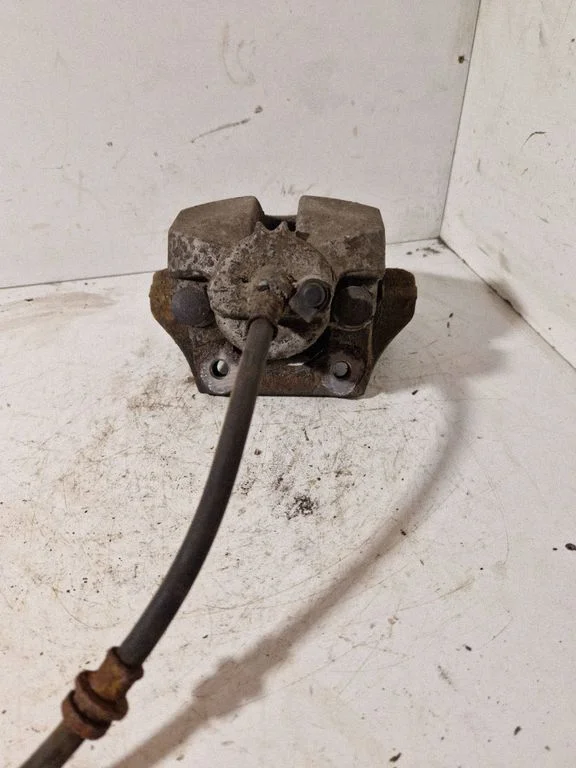 Rear brake caliper 4420